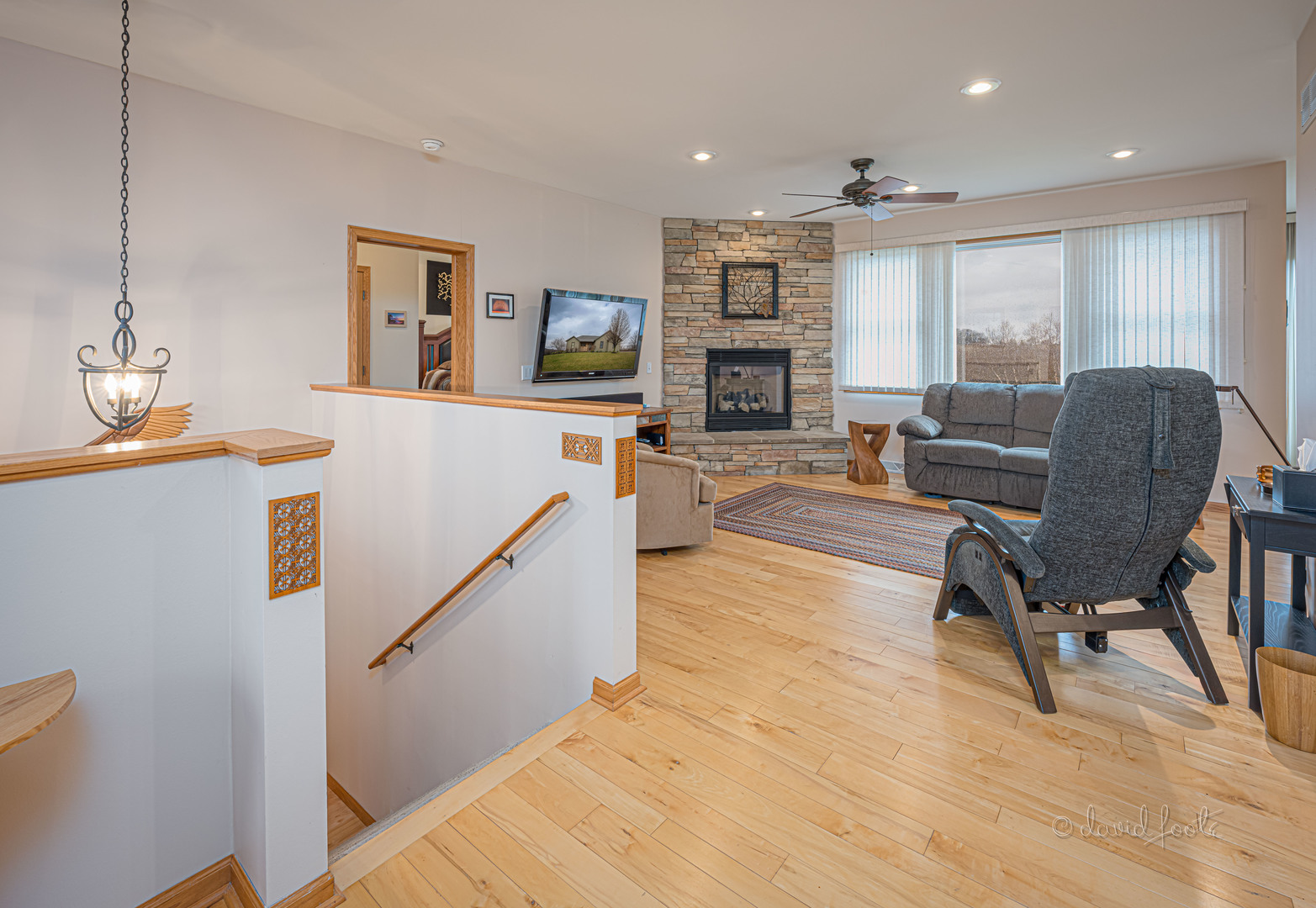 4 Saddleback Road Galena, IL 61036 - Photo 4 of 30 a workspace with furniture and a wooden floor