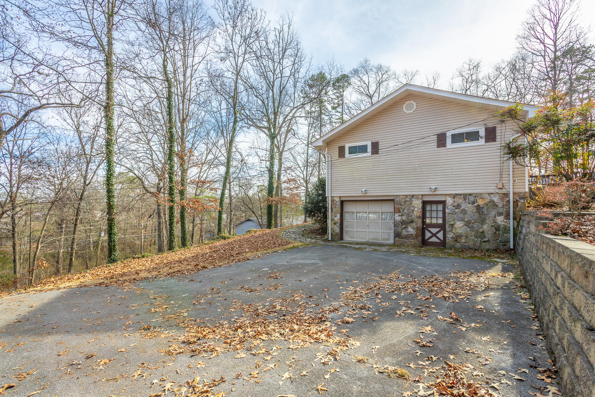 8983 Hale Road Hixson, TN 37343 - Photo 9 of 40 8983 Hale Road HD-31