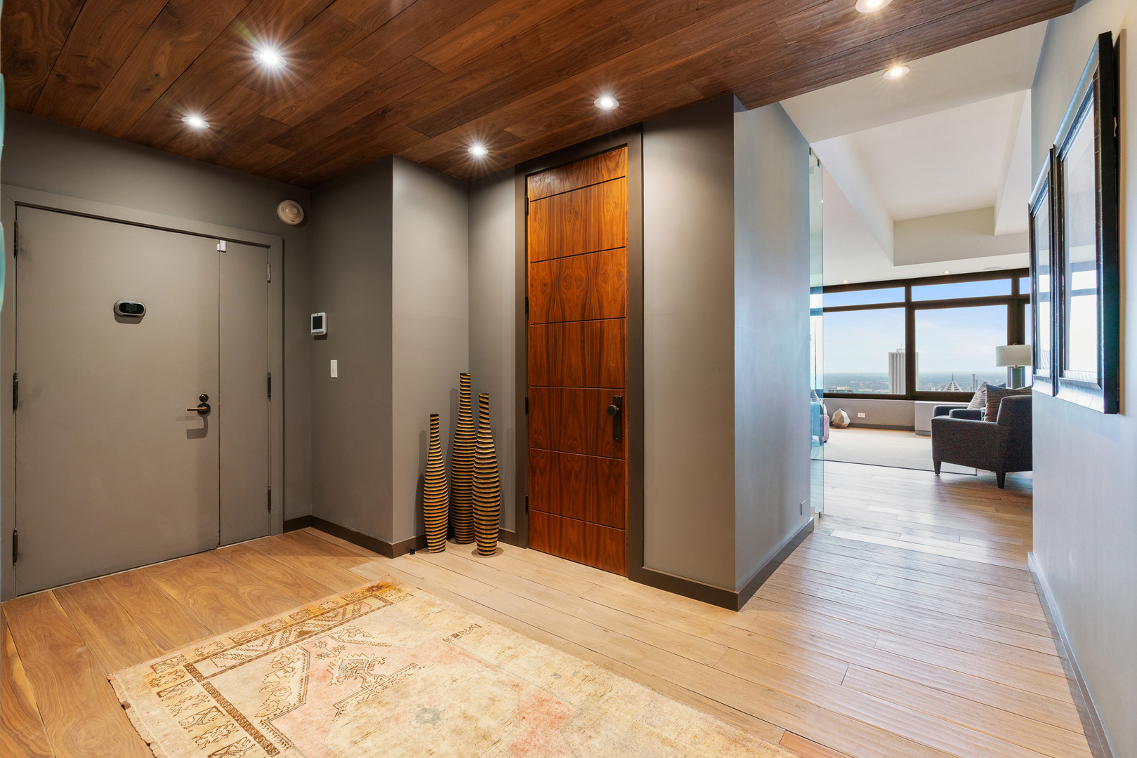 175 East Delaware Place, Unit 9210 Chicago, IL 60611 - Photo 2 of 66