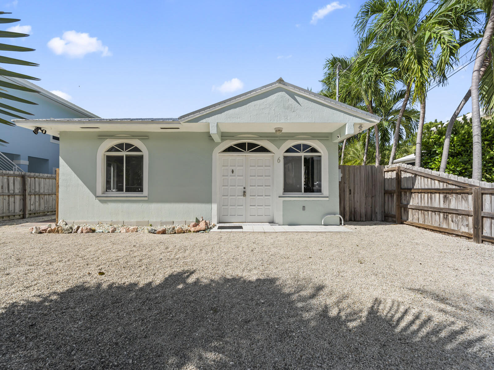 6 Southeast Marlin Avenue Key Largo, FL 33037 - Photo 1 of 47 Exterior
