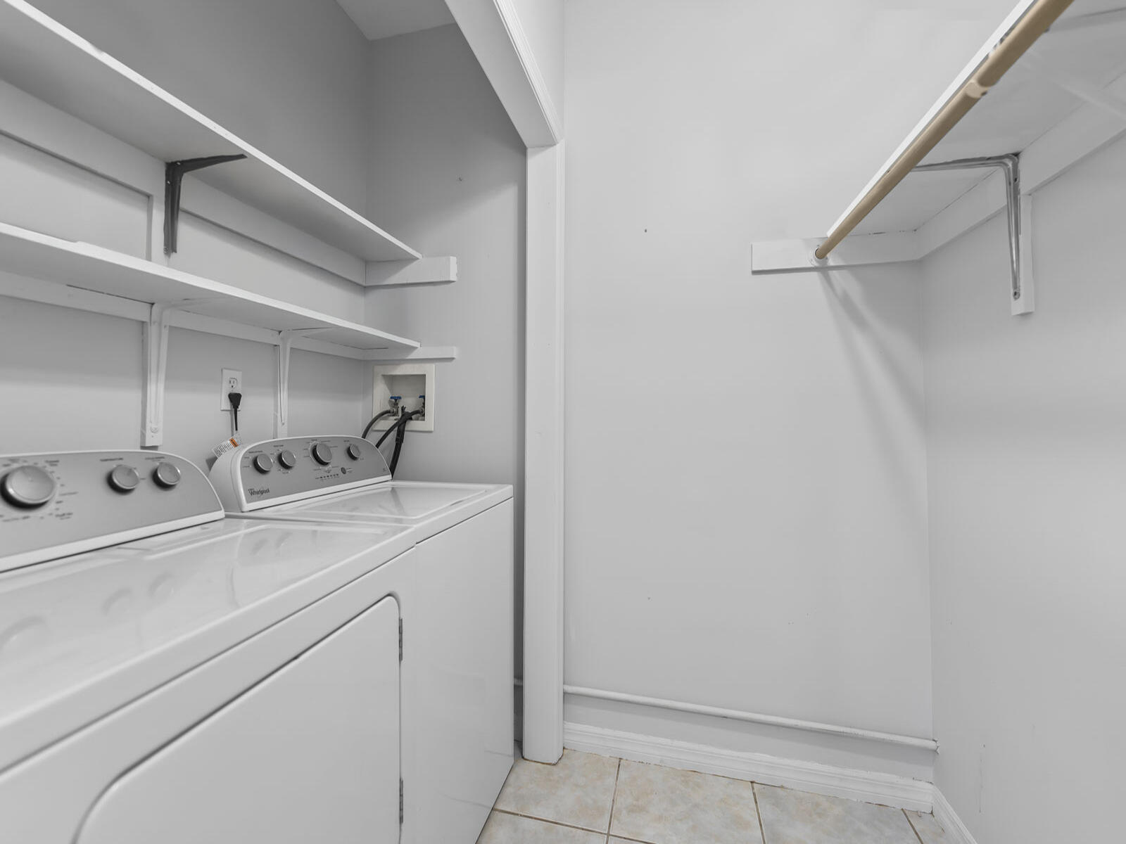 6 Southeast Marlin Avenue Key Largo, FL 33037 - Photo 18 of 47 Interior