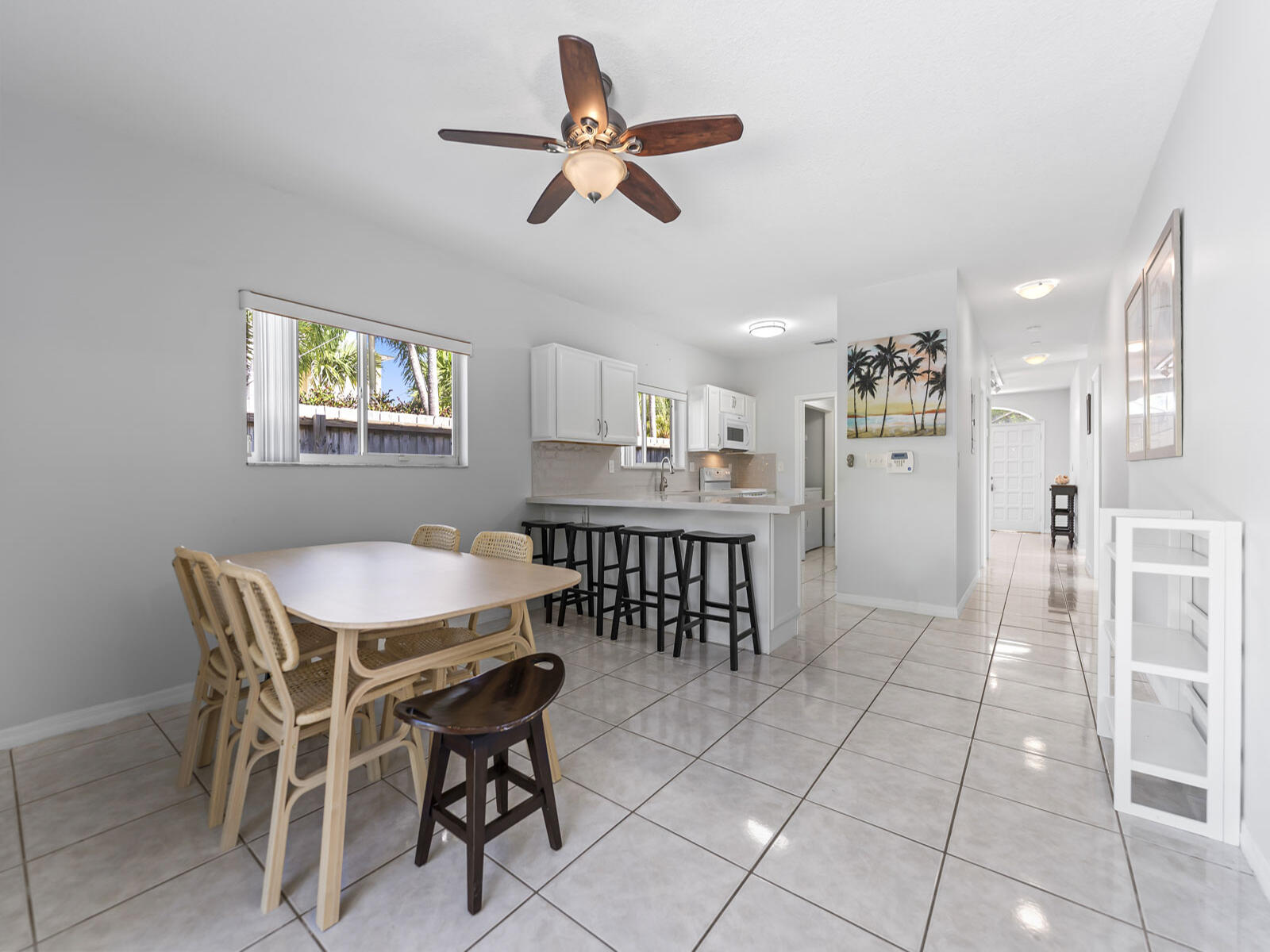 6 Southeast Marlin Avenue Key Largo, FL 33037 - Photo 21 of 47 Interior