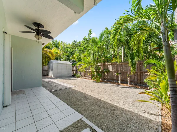 $3,500 | 6 Southeast Marlin Avenue, Key Largo, FL 33037