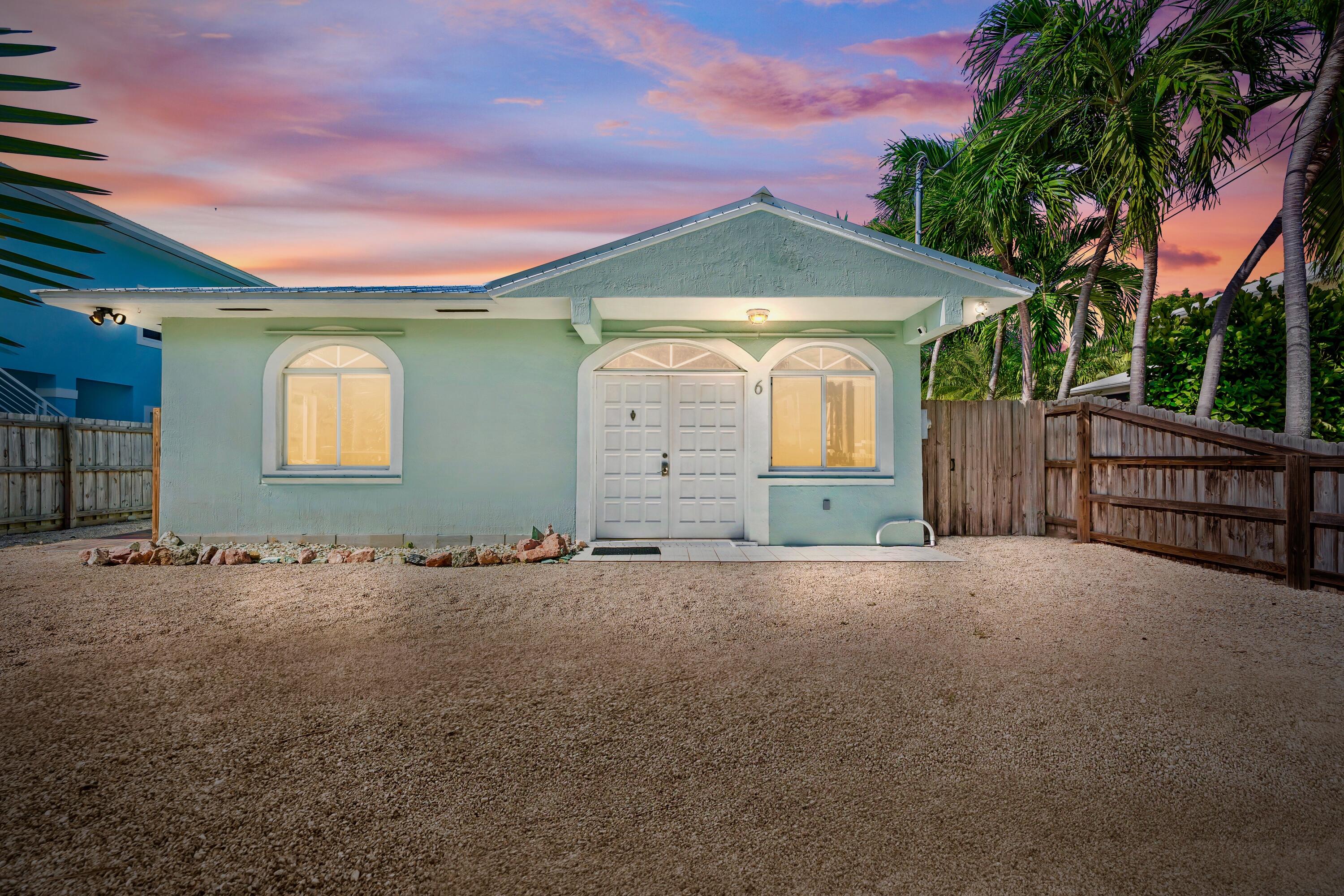 6 Southeast Marlin Avenue Key Largo, FL 33037 - Photo 47 of 47 Twilight