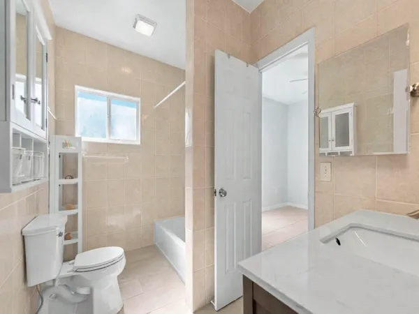 $3,500 | 6 Southeast Marlin Avenue, Key Largo, FL 33037