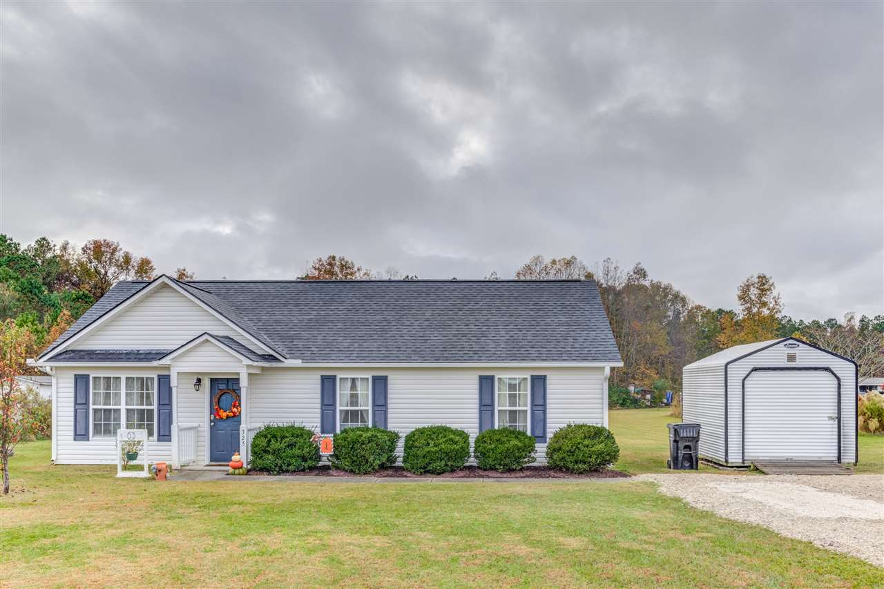 325 Ogburn Road Smithfield, NC 27577 - Photo 1 of 19 Photo 1