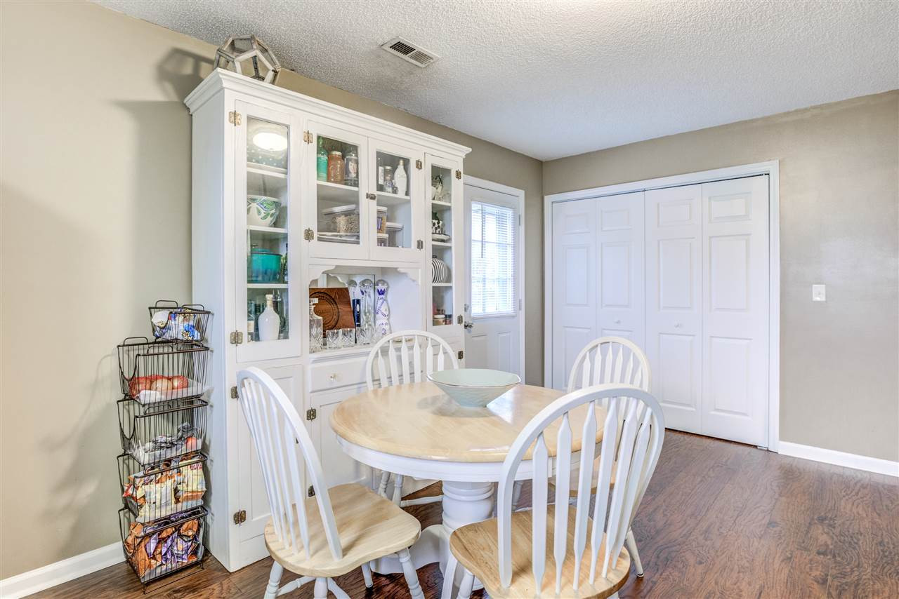 325 Ogburn Road Smithfield, NC 27577 - Photo 9 of 19 Photo 9