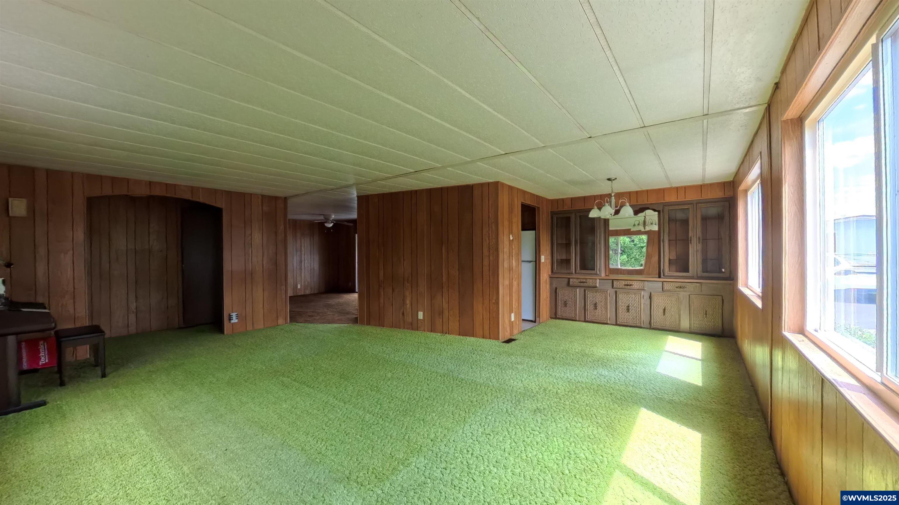 5510 Windsor Island Road North, Unit 2 Keizer, OR 97303 - Photo 9 of 34 Gallery Image 9