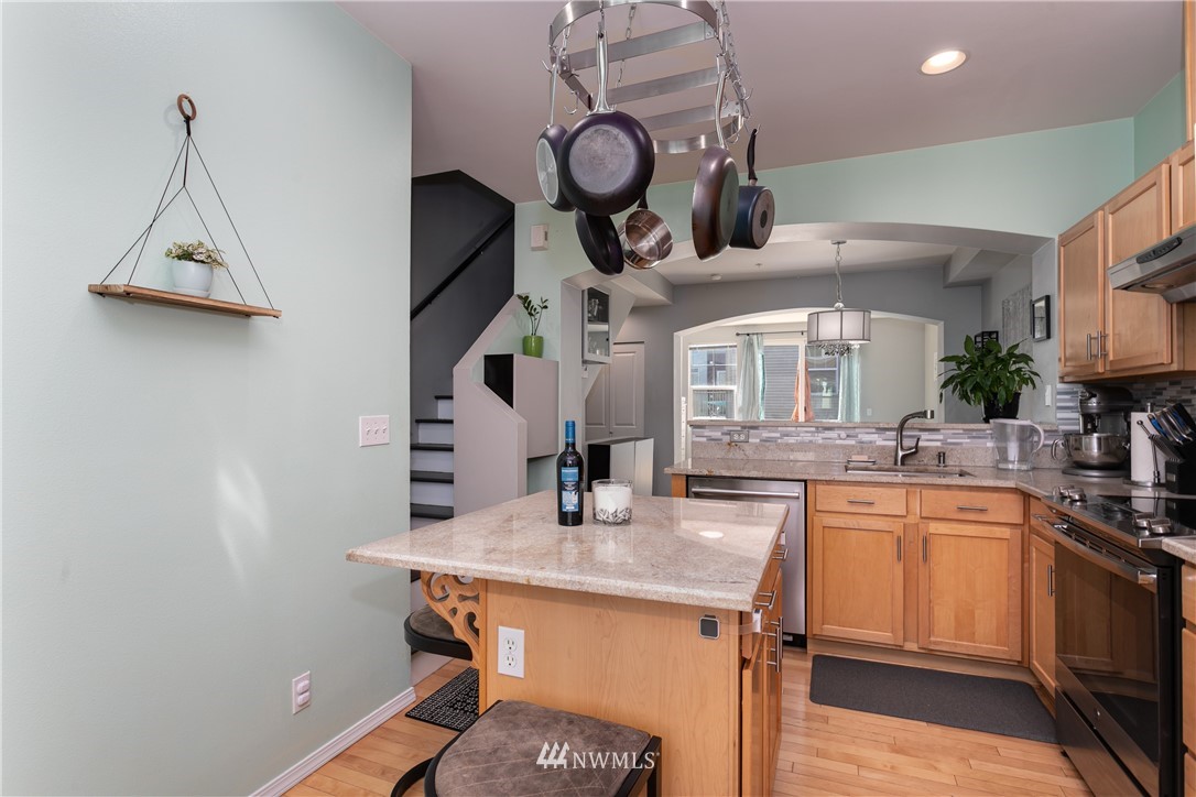 15325 Southeast 155th Place, Unit Z5 Renton, WA 98058 - Photo 11 of 25 Gallery Image 11