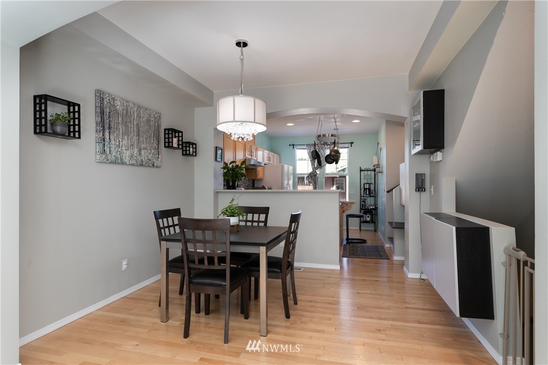 15325 Southeast 155th Place, Unit Z5 Renton, WA 98058 - Photo 7 of 25 Gallery Image 7