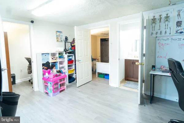 $3,500 | 6413 Blarney Stone Court, Springfield, VA 22152