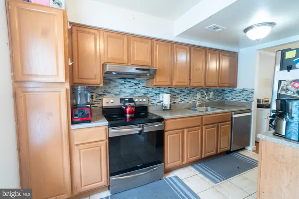 $3,500 | 6413 Blarney Stone Court, Springfield, VA 22152