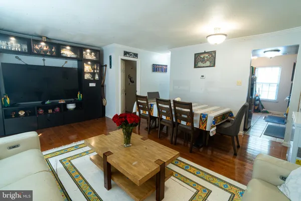 $3,500 | 6413 Blarney Stone Court, Springfield, VA 22152