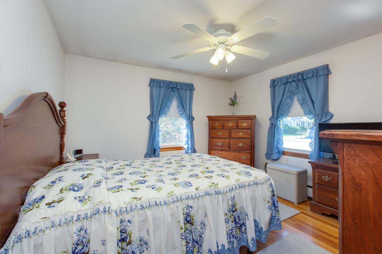 34 Maclarnon Road Salem, NH 03079 - Photo 15 of 30 Gallery Image 15