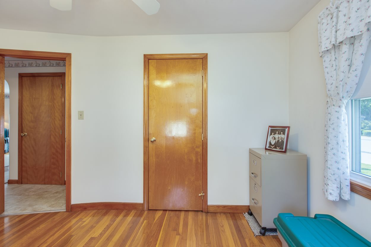 34 Maclarnon Road Salem, NH 03079 - Photo 19 of 30 Gallery Image 19