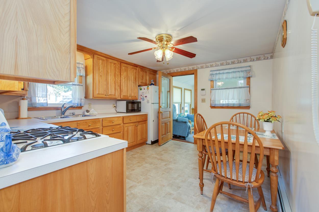 34 Maclarnon Road Salem, NH 03079 - Photo 6 of 30 Gallery Image 6