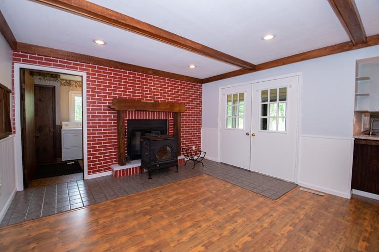 60767 Fir Road Mishawaka, IN 46544 - Photo 5 of 36 Gallery Image 5