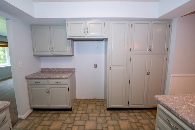 60767 Fir Road Mishawaka, IN 46544 - Photo 10 of 36 Gallery Image 10