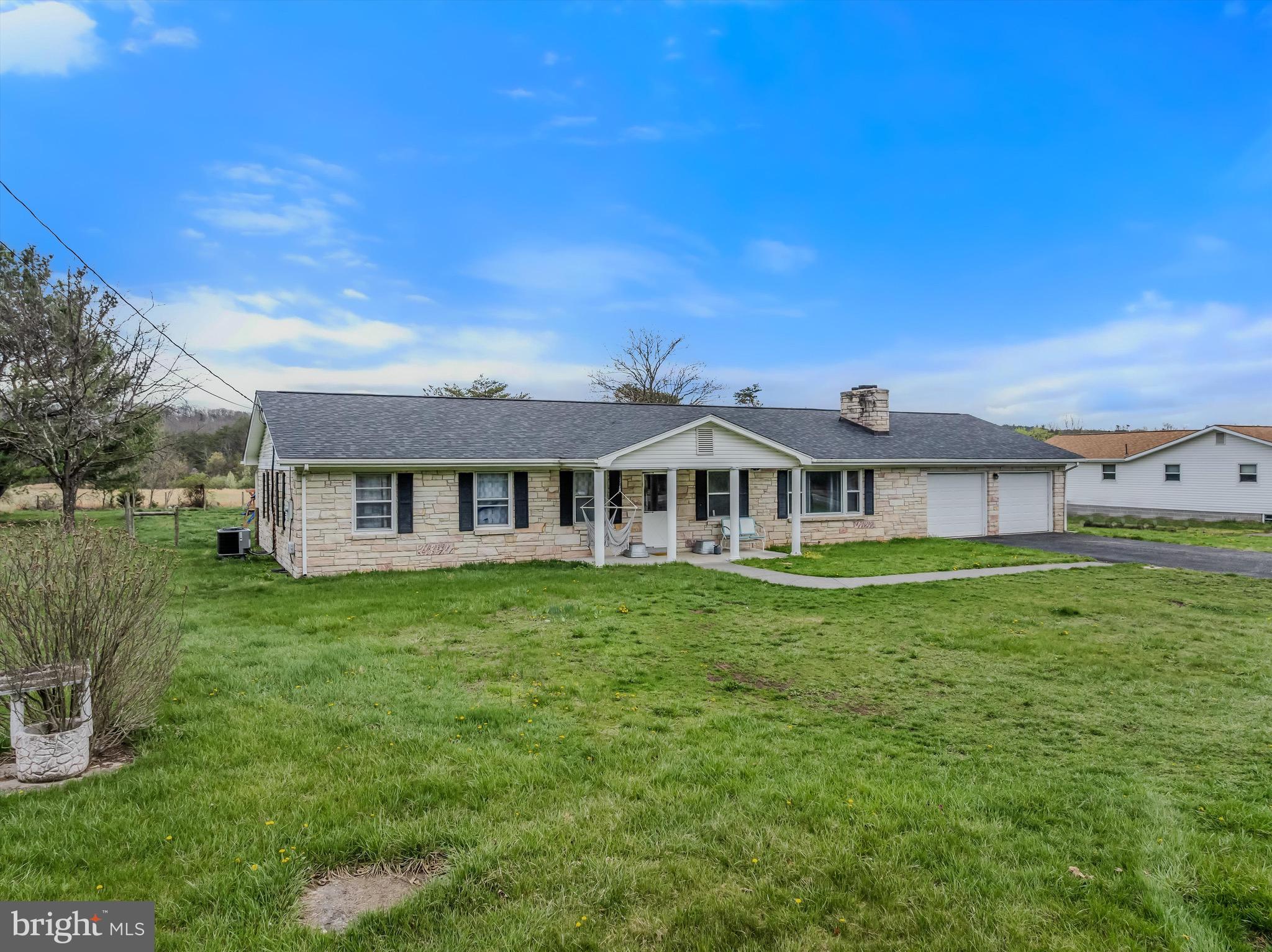 11195 Valley Road Berkeley Springs, WV 25411 - Photo 2 of 13