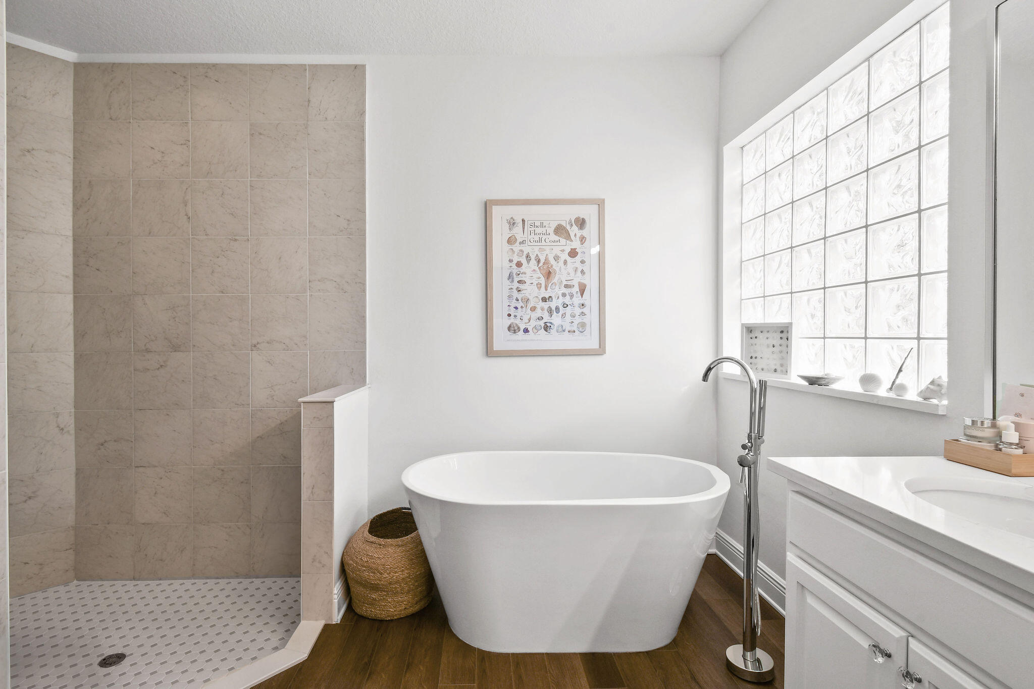 350 Clocktower Drive Jupiter, FL 33458 - Photo 20 of 45 BathroomUpdate01