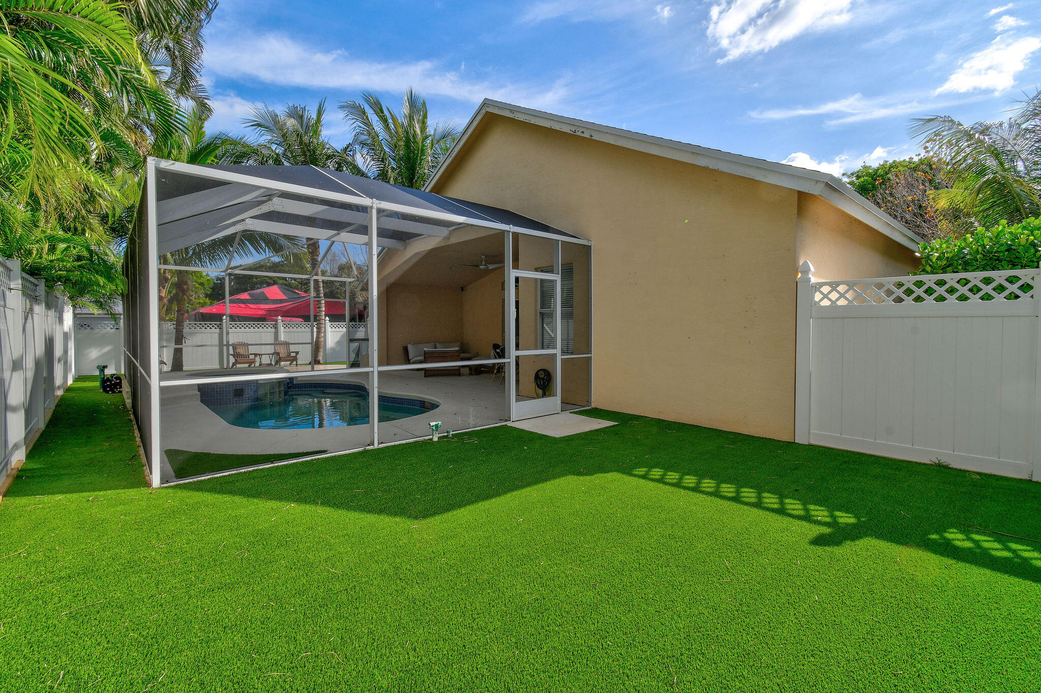 350 Clocktower Drive Jupiter, FL 33458 - Photo 35 of 45 350ClocktowerDr(57)