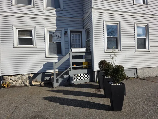 $1,800 | 509 Main Street, Unit 2, Waltham, MA 02452