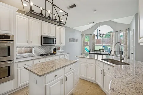 $760,000 | 1524 Shadywood Lane, Flower Mound, TX 75028
