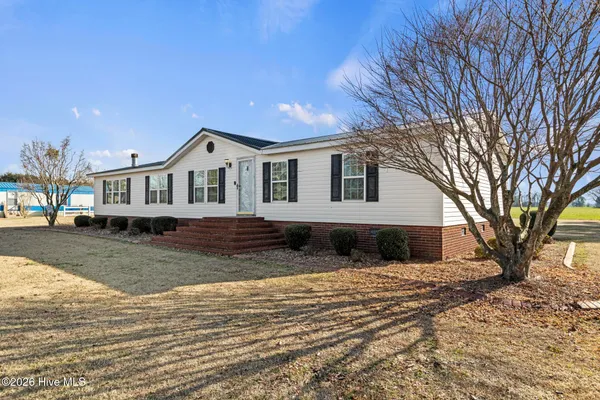 $199,000 | 2049 Highway 70, Kinston, NC 28501