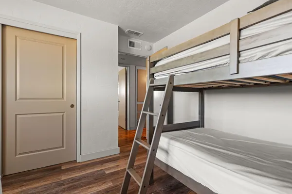 $493,000 | 13497 Old Oregon Trail, Redding, CA 96003