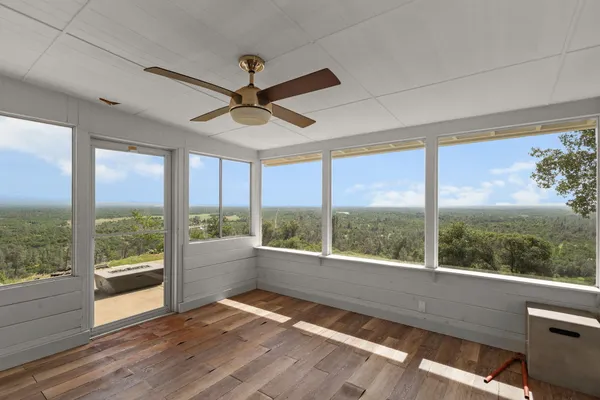 $493,000 | 13497 Old Oregon Trail, Redding, CA 96003