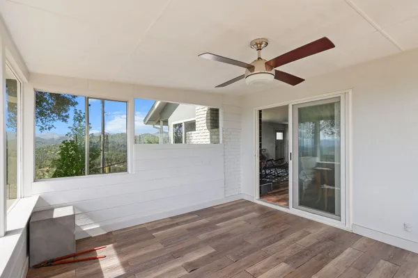 $493,000 | 13497 Old Oregon Trail, Redding, CA 96003