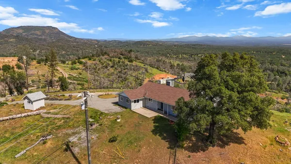 $493,000 | 13497 Old Oregon Trail, Redding, CA 96003