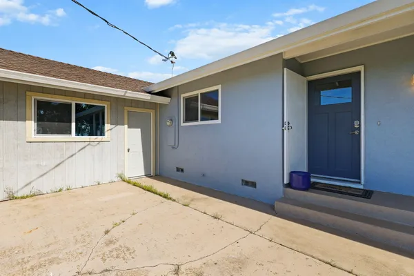 $493,000 | 13497 Old Oregon Trail, Redding, CA 96003