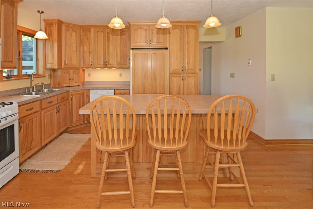 11547 Root Road Columbia Station, OH 44028 - Photo 10 of 35 Gallery Image 10