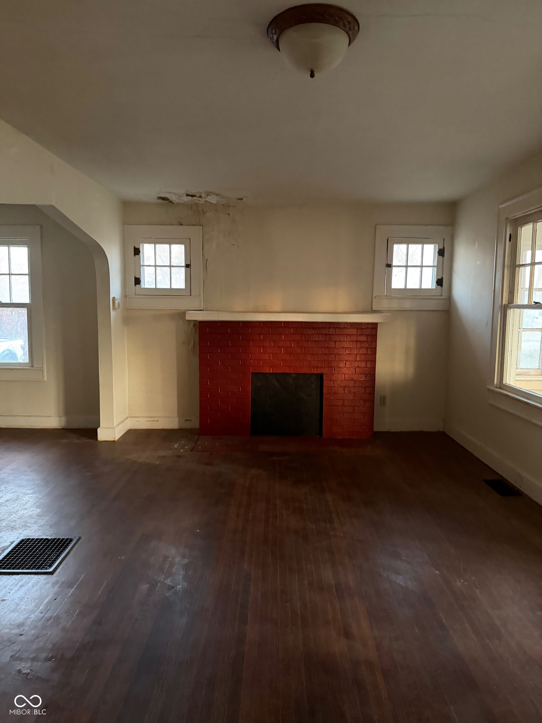 4406 Rockville Road Indianapolis, IN 46222 - Photo 7 of 13