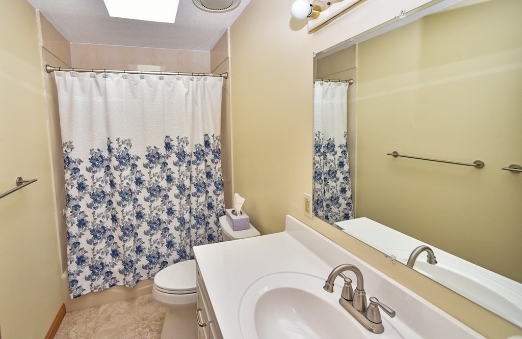 62 Pontoosic Road Westfield, MA 01085 - Photo 21 of 38 Gallery Image 21