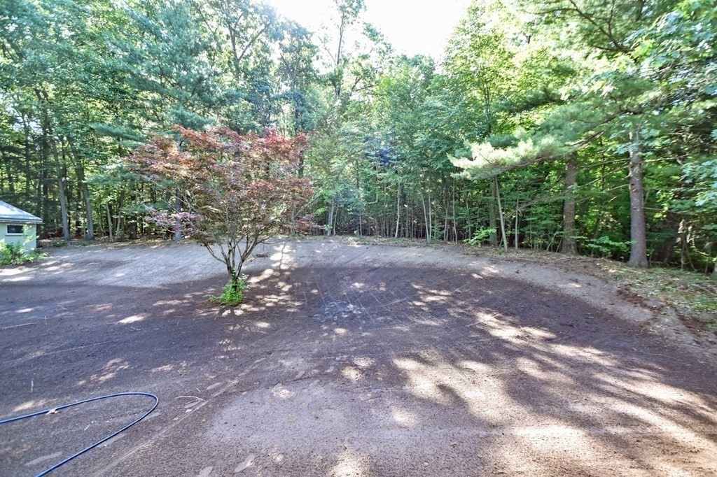 62 Pontoosic Road Westfield, MA 01085 - Photo 28 of 38 Gallery Image 28