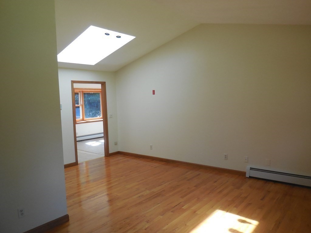 62 Pontoosic Road Westfield, MA 01085 - Photo 10 of 38 Gallery Image 10