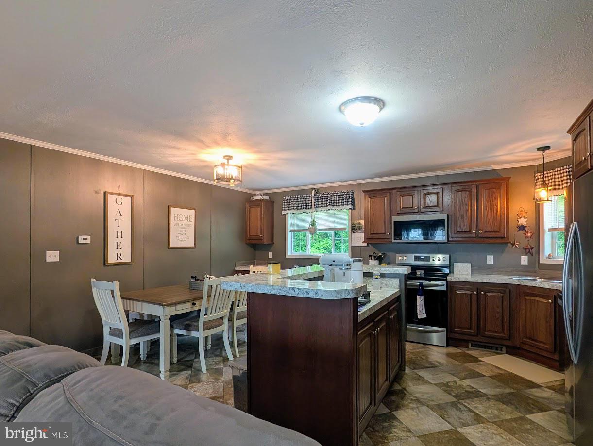 183 Oak Hill Road New Enterprise, PA 16664 - Photo 11 of 70