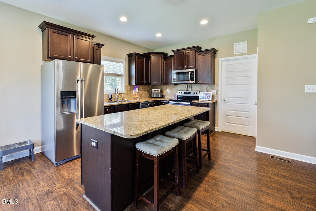 30 Inman Way Selma, NC 27576 - Photo 2 of 30