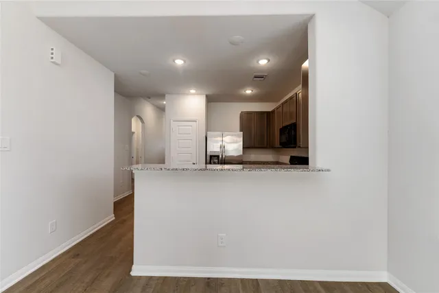 $2,050 | 25587 Blossom Court, Montgomery, TX 77316