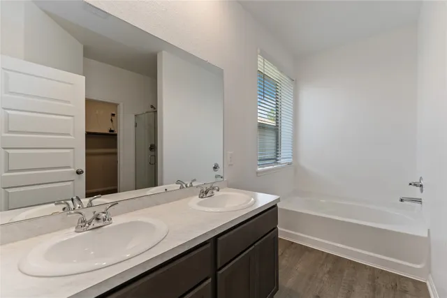 $2,050 | 25587 Blossom Court, Montgomery, TX 77316