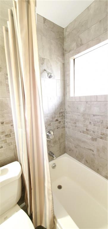1745 Randall Road Indianapolis, IN 46240 - Photo 15 of 19 Gallery Image 15