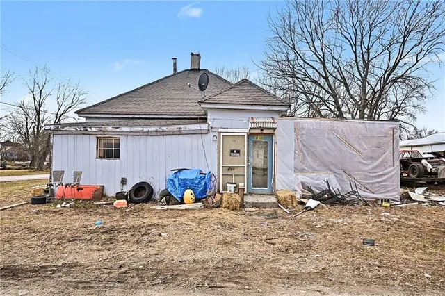 $45,000 | 313 3rd Street, Altamont, MO 64620