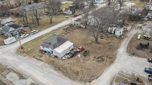 $45,000 | 313 3rd Street, Altamont, MO 64620