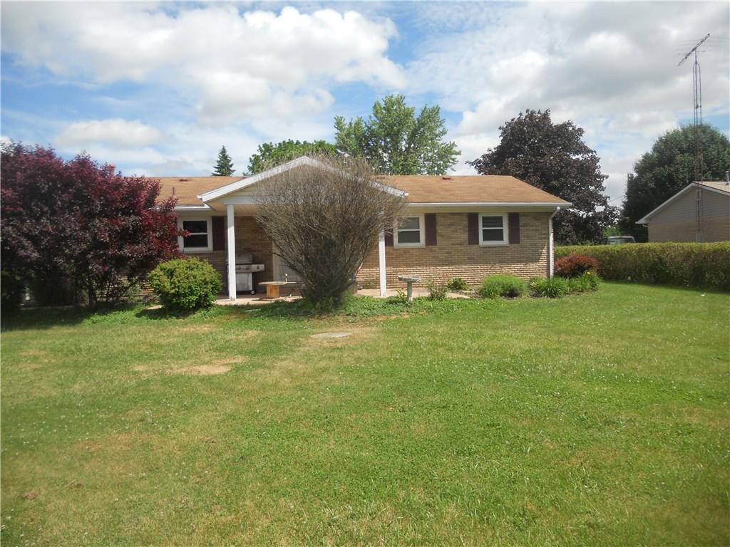 3327 Hanson Road Springfield, OH 45504 - Photo 3 of 12