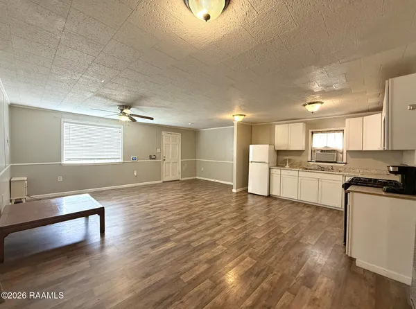 $850 | 209 Camp Street, Abbeville, LA 70510