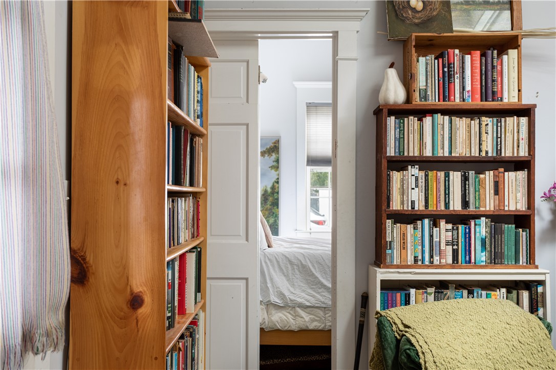 133 Spring Street Newport, RI 02840 - Photo 10 of 24