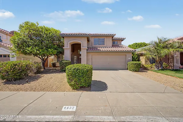 $2,750 | 4432 East Meadow Drive, Phoenix, AZ 85032