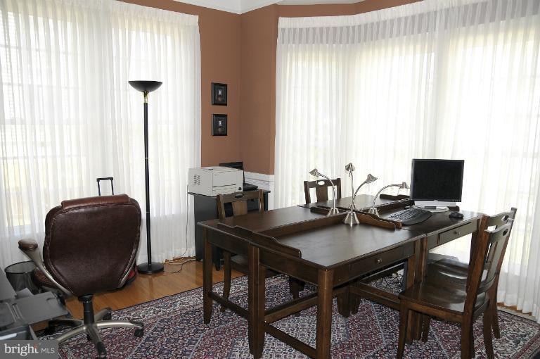 24797 Shells Way Stone Ridge, VA 20105 - Photo 1 of 28 Interior (General)